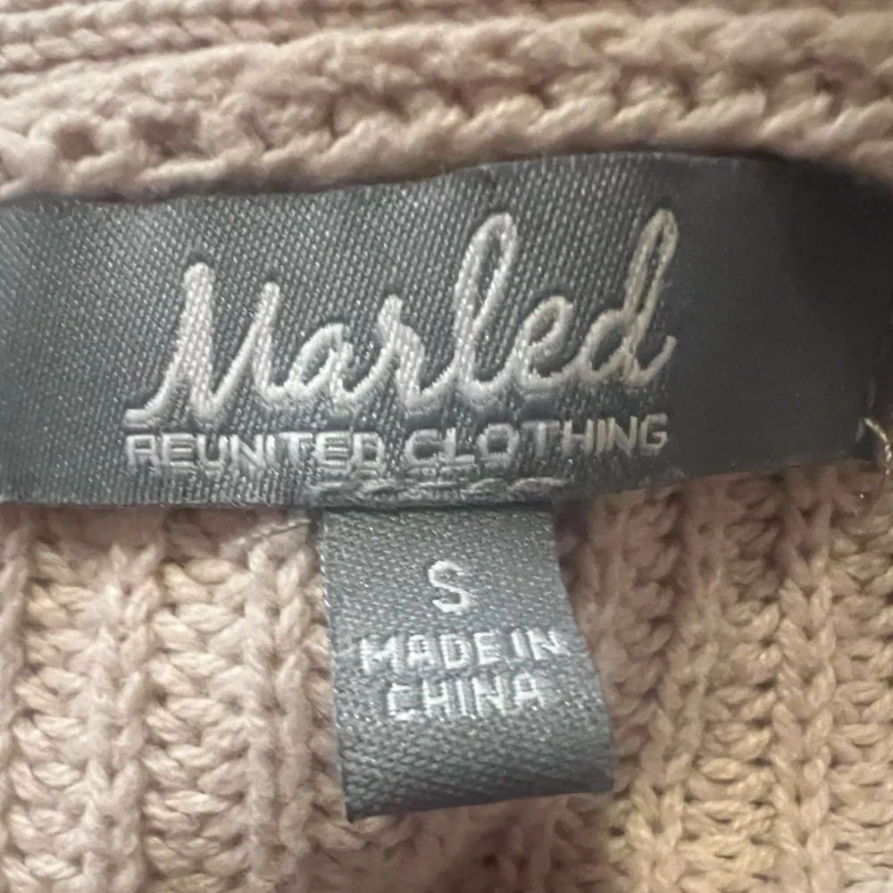 Marled Cardigan Sweater - Picture 14 of 15